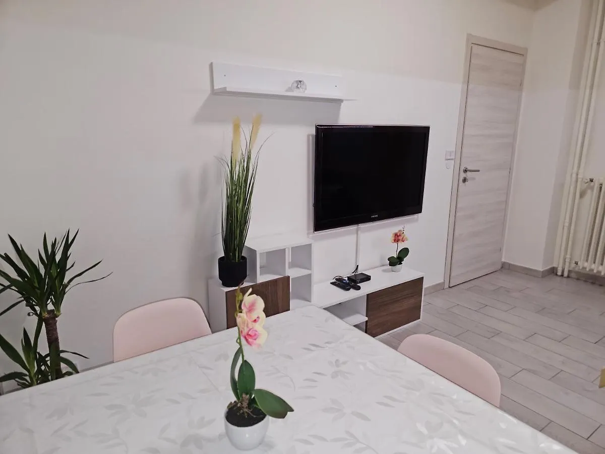 La Dolce Vita Apartment In Rzym